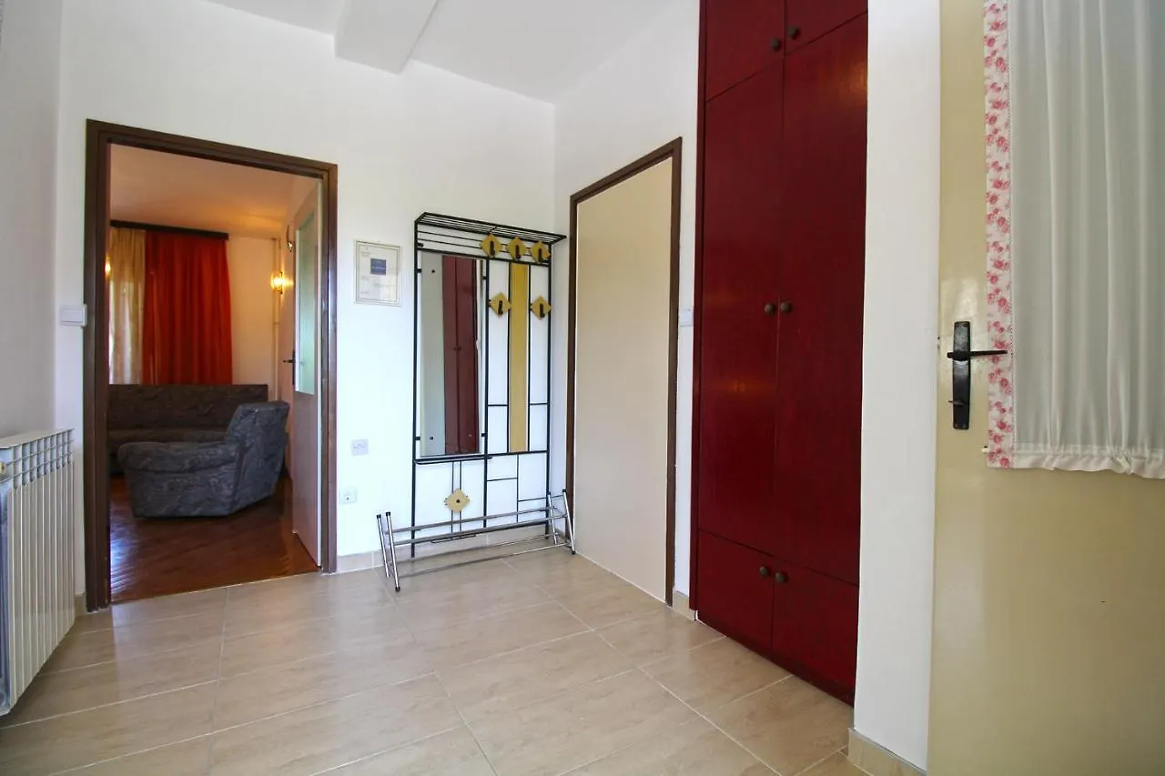 Apartments Biskupije 1158 Medulin 0*,  Hırvatistan